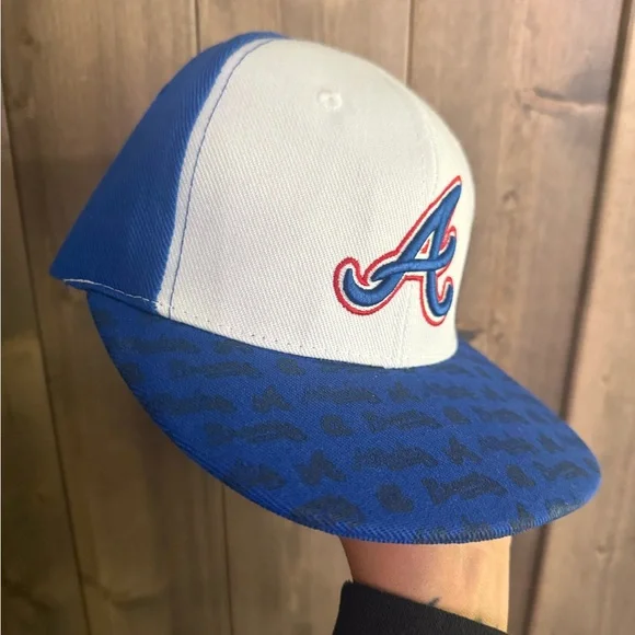 Atlanta Braves Youth Adjustable Cap - Picture 2 of 4